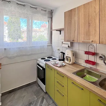 Gorgeous Apartment In Pula With Wifi Πούλα