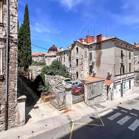 Gorgeous Apartment In Pula With Wifi Lejlighed