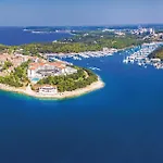 شقة Gorgeous Apartment In Pula With Wifi *